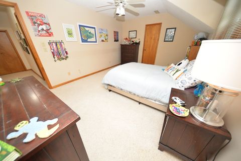 Tiny photo for 833 N 27th Street, Mt Vernon, IL 62864 (MLS # 12628607)