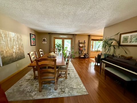 Tiny photo for 833 N 27th Street, Mt Vernon, IL 62864 (MLS # 12628607)