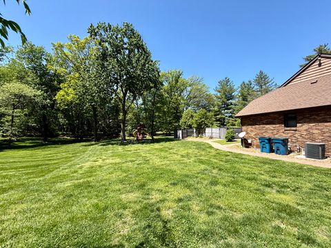 Tiny photo for 833 N 27th Street, Mt Vernon, IL 62864 (MLS # 12628607)