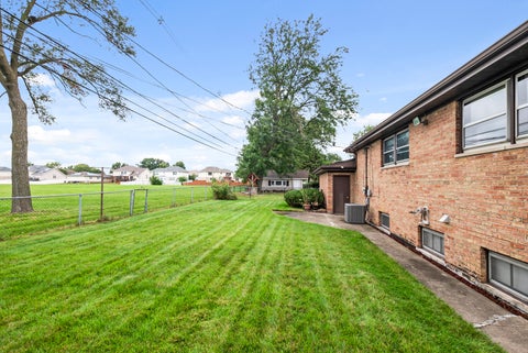 Tiny photo for 15310 Drexel Avenue, South Holland, IL 60473 (MLS # 12748079)