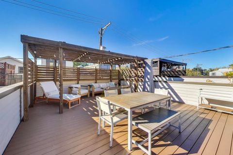 Tiny photo for 1636 N Artesian Avenue, Chicago, IL 60647 (MLS # 12549008)