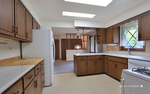 Tiny photo for 10639 W Circle Drive, Beach Park, IL 60099 (MLS # 12678395)