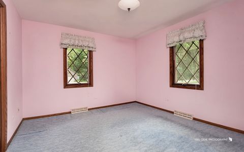 Tiny photo for 10639 W Circle Drive, Beach Park, IL 60099 (MLS # 12678395)