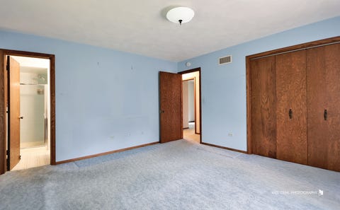 Tiny photo for 10639 W Circle Drive, Beach Park, IL 60099 (MLS # 12678395)
