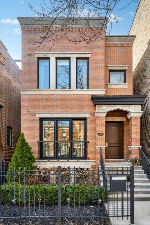 1616 N Winchester Avenue Chicago IL 60622