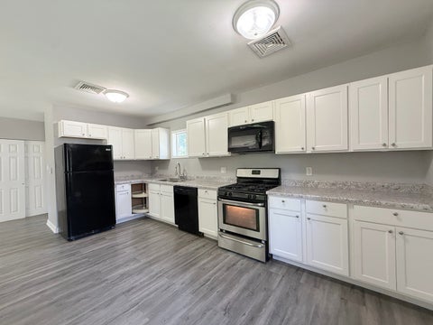 Tiny photo for 2816 Washington Street, Davenport, IA 52804 (MLS # 12652667)