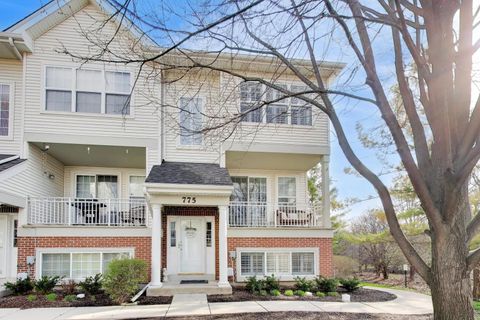 Photo of 775 Pheasant Trail, St. Charles, IL 60174 (MLS # 12600268)