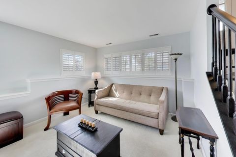 Tiny photo for 775 Pheasant Trail, St. Charles, IL 60174 (MLS # 12600268)