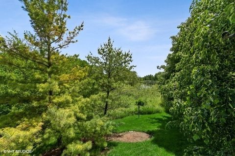 Tiny photo for 775 Pheasant Trail, St. Charles, IL 60174 (MLS # 12600268)