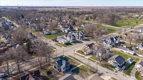 Tiny photo for 709 N Center Street, Clinton, IL 61727 (MLS # 12589699)