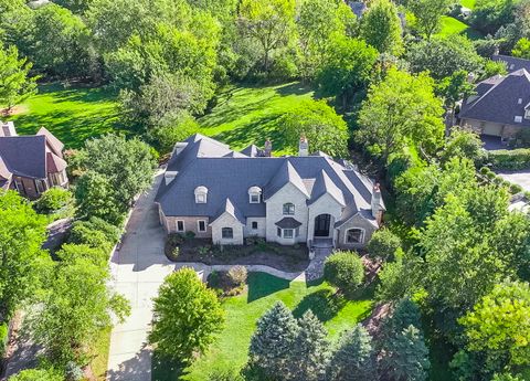 A home in Burr Ridge