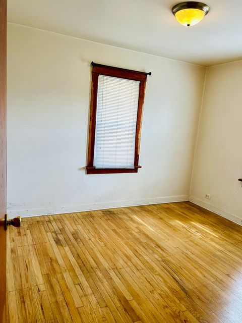 Tiny photo for 521 E 161st Place, South Holland, IL 60473 (MLS # 12560771)