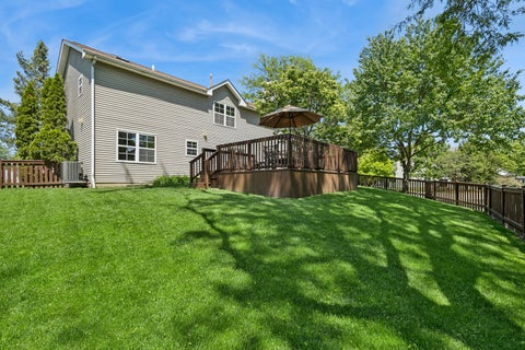 Tiny photo for 139 N Crooked Lake Lane, Lindenhurst, IL 60046 (MLS # 12773696)