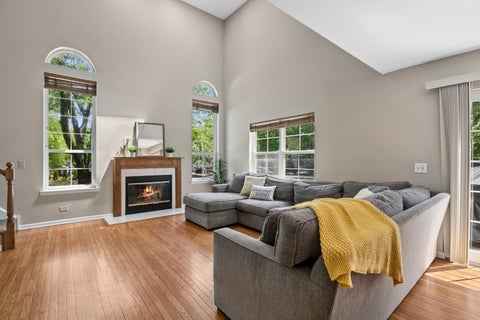 Tiny photo for 139 N Crooked Lake Lane, Lindenhurst, IL 60046 (MLS # 12773696)