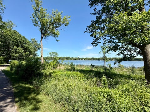 Tiny photo for 139 N Crooked Lake Lane, Lindenhurst, IL 60046 (MLS # 12773696)