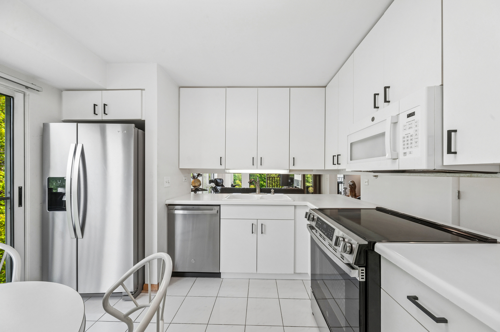 402 Kelburn Road 323