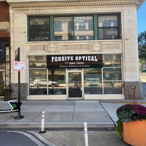 1286 N MILWAUKEE Avenue Chicago IL 60622