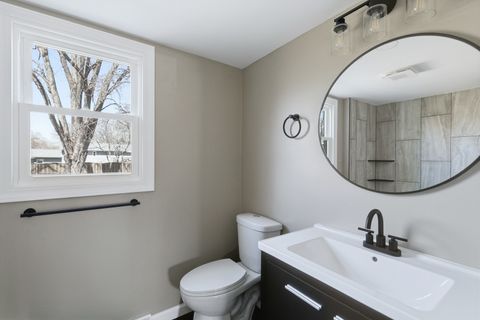 Tiny photo for 2614 E 28th Court, Davenport, IA 52803 (MLS # 12608471)