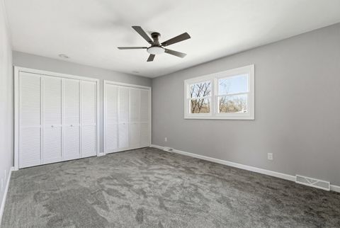 Tiny photo for 2614 E 28th Court, Davenport, IA 52803 (MLS # 12608471)