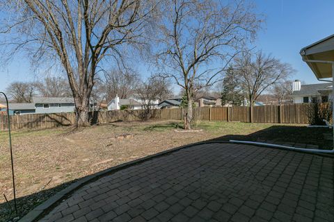 Tiny photo for 2614 E 28th Court, Davenport, IA 52803 (MLS # 12608471)