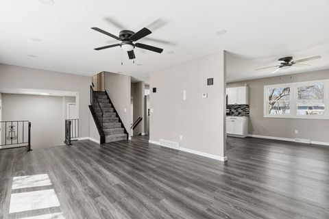 Tiny photo for 2614 E 28th Court, Davenport, IA 52803 (MLS # 12608471)