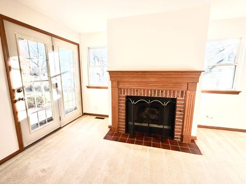 Tiny photo for 120 Stirling Lane #Z1, Schaumburg, IL 60194 (MLS # 12520595)