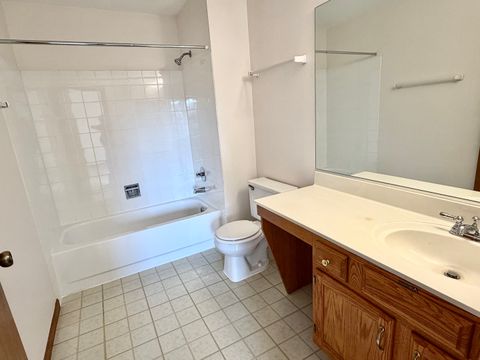 Tiny photo for 120 Stirling Lane #Z1, Schaumburg, IL 60194 (MLS # 12520595)