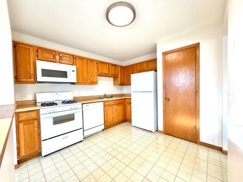 Tiny photo for 120 Stirling Lane #Z1, Schaumburg, IL 60194 (MLS # 12520595)