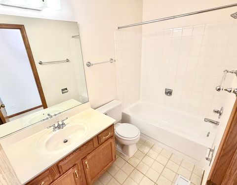 Tiny photo for 120 Stirling Lane #Z1, Schaumburg, IL 60194 (MLS # 12520595)