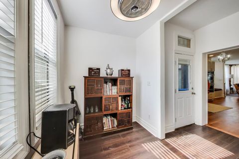 Tiny photo for 4553 S Ellis Avenue, Chicago, IL 60653 (MLS # 12559908)