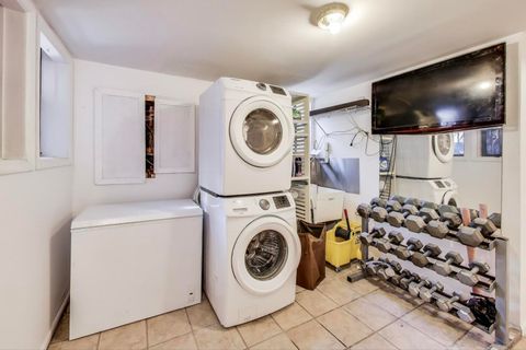 Tiny photo for 4553 S Ellis Avenue, Chicago, IL 60653 (MLS # 12559908)