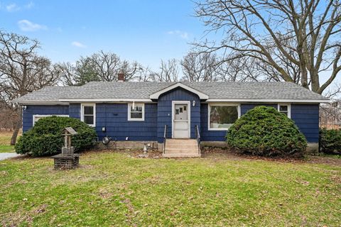 Tiny photo for 1999 Indiana Avenue, Lansing, IL 60438 (MLS # 12603518)
