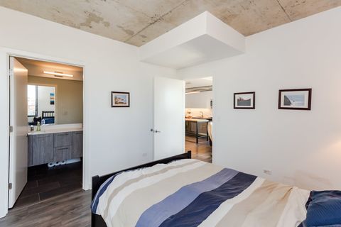 Tiny photo for 1714 W Roscoe Street #409, Chicago, IL 60657 (MLS # 12524716)