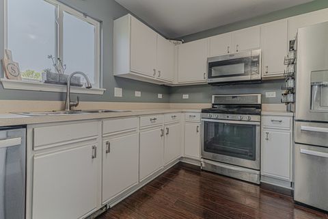 Tiny photo for 315 Clarendon Lane, Bolingbrook, IL 60440 (MLS # 12457995)