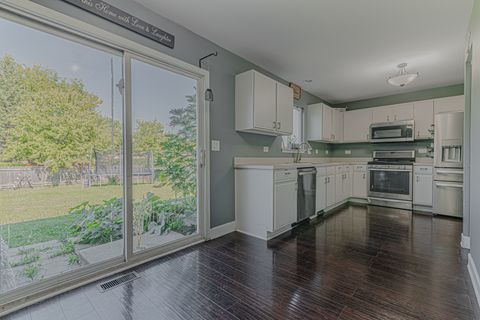 Tiny photo for 315 Clarendon Lane, Bolingbrook, IL 60440 (MLS # 12457995)