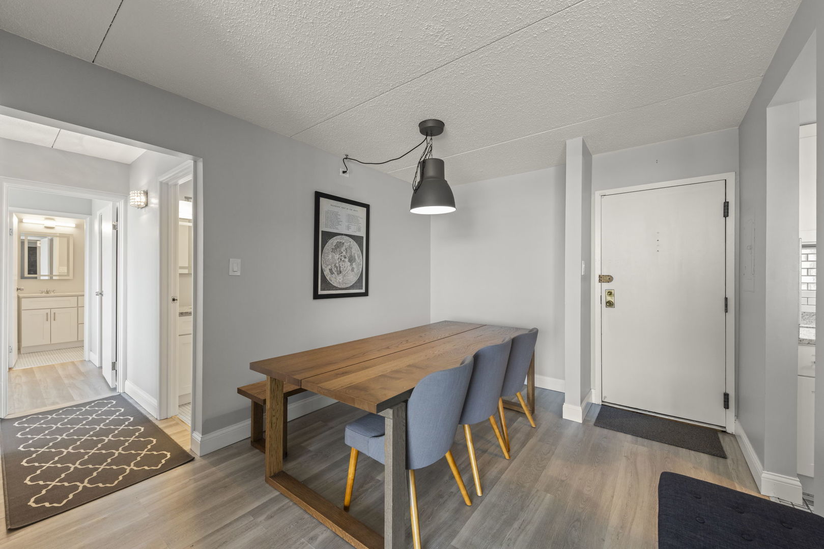 2005 S Finley Road 1012