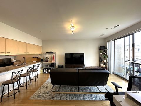 Tiny photo for 1720 Oak Avenue #706, Evanston, IL 60201 (MLS # 12479769)