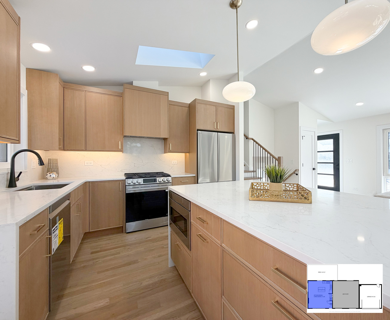 703 N Gibbons Avenue