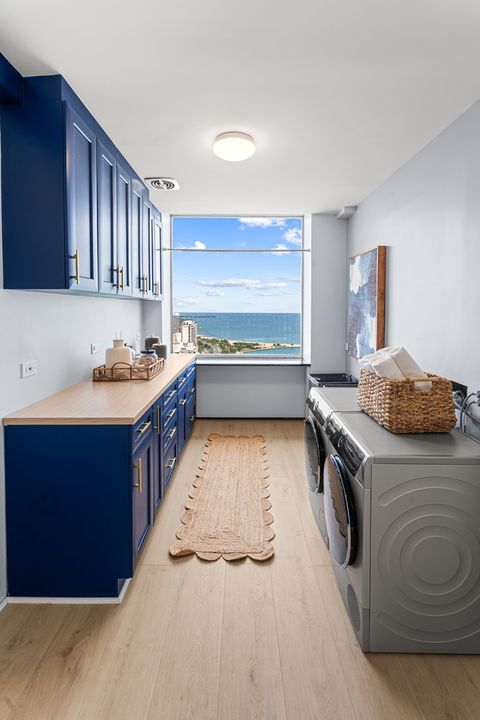 Tiny photo for 1000 N Lake Shore Plaza #49A, Chicago, IL 60611 (MLS # 12570400)