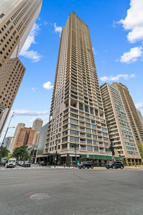 Photo of 1000 N Lake Shore Plaza #49A, Chicago, IL 60611 (MLS # 12570400)