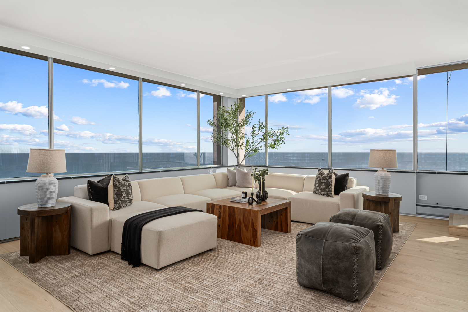 1000 N Lake Shore Plaza 49A