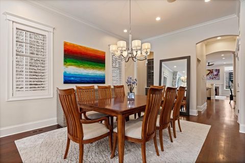 Tiny photo for 3638 N WAYNE Avenue, Chicago, IL 60613 (MLS # 12608812)