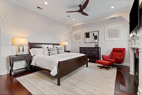 Tiny photo for 3638 N WAYNE Avenue, Chicago, IL 60613 (MLS # 12608812)