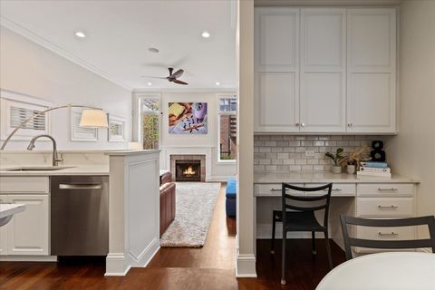 Tiny photo for 3638 N WAYNE Avenue, Chicago, IL 60613 (MLS # 12608812)