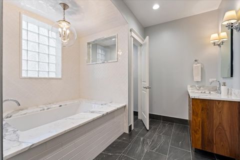 Tiny photo for 3638 N WAYNE Avenue, Chicago, IL 60613 (MLS # 12608812)