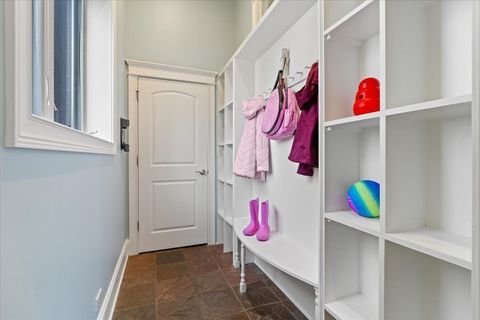 Tiny photo for 3638 N WAYNE Avenue, Chicago, IL 60613 (MLS # 12608812)