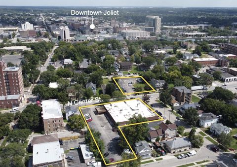 251 N Center Street Joliet IL 60435