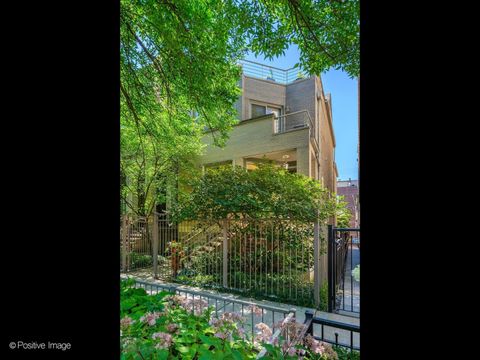 1700 N Burling Street Chicago IL 60614