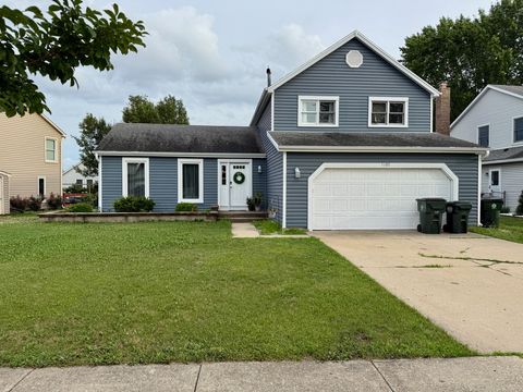 Photo of 1105 Wilmington Lane, Hoffman Estates, IL 60169 (MLS # 12423926)