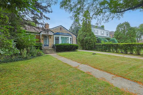 901 S Cumberland Avenue Park Ridge IL 60068